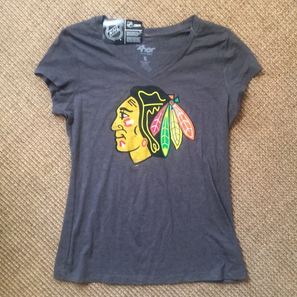 Tops - NWT Chicago Blackhawks Tee